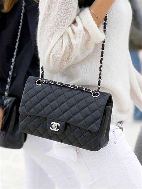 borsa mia bag in tela modello chanel|moda Chanel borse.